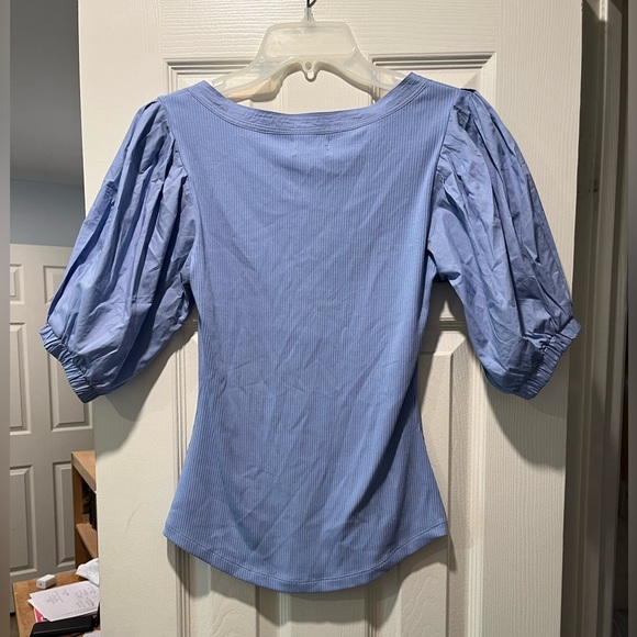 Elan periwinkle top. NWT - Picture 4 of 4